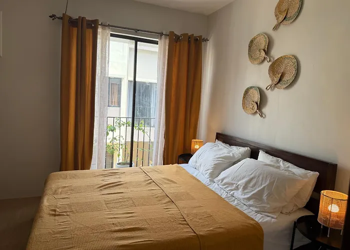 Casa vacanze Mactan Cebu Guesthouse - Entire House Near Mactan Airport